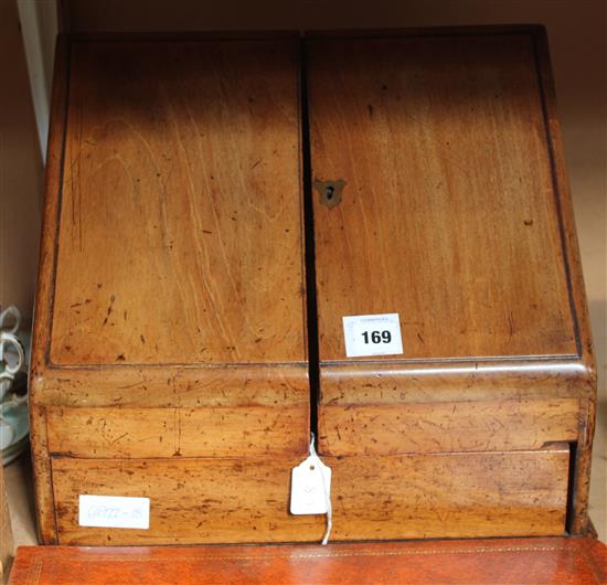 Mahogany stationery cabinet(-)